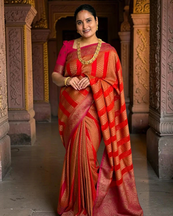 Banarasi Khadi Georgette (Vertical Honeycomb Design)