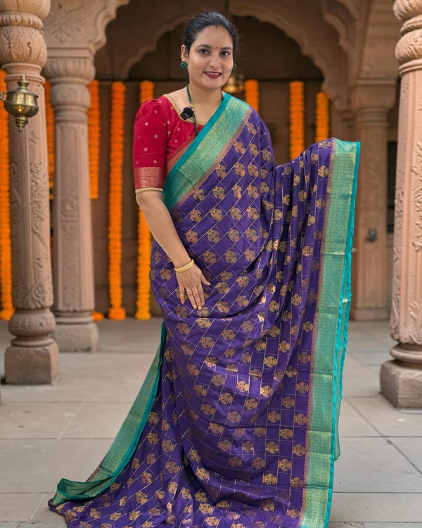Semi Mysore Crepe (Gandabherunda Motifs Checks)