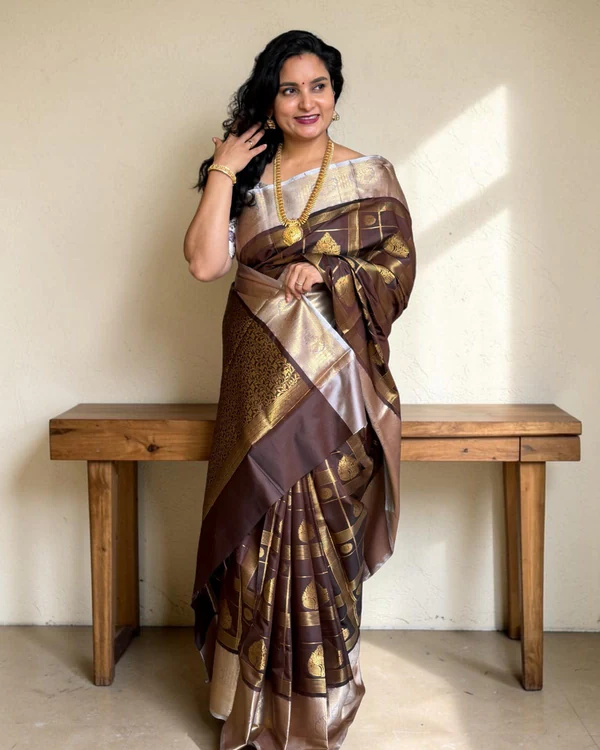 Banarasi Soft Silk (Leaf Motifs & Rich Border)