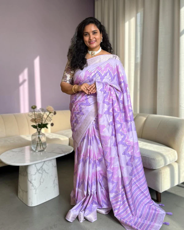 Dola Saree (Jari Border, Fancy Printed Body & Pallu)