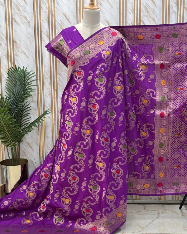 Dola Saree (Jal Pattern with Elephant Meena)