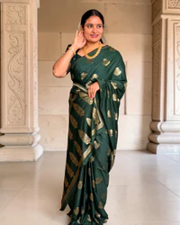 Semi Mysore Crepe (Small Border, Flower Motifs) thumbnail 2