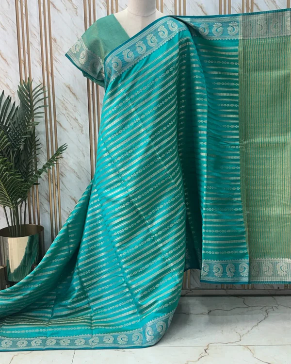 Tussar Saree (Horizontal Line, Half Circle Floral Border)