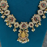 Jadau Kundan Kemp Stones (Lakshmi Pendant, Long Haram) thumbnail 4