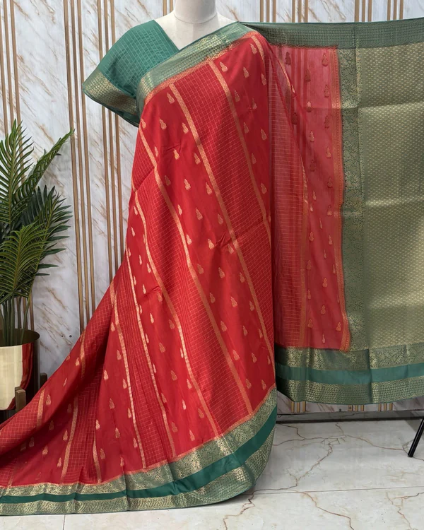 Viscose Crepe Saree (Checks and Jumka Motifs)
