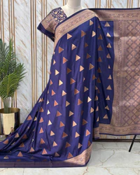 Dola saree (Triangle Motifs) thumbnail 3