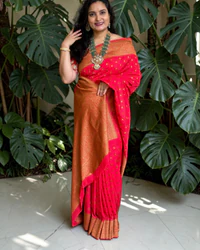 Banarasi Khadi Georgette (Neem Jari, Mango Border) thumbnail 2